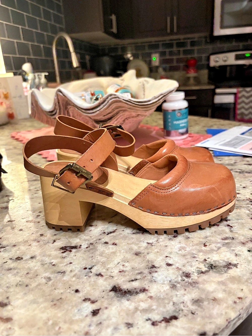 Mia Brown Clog Sandals US 6